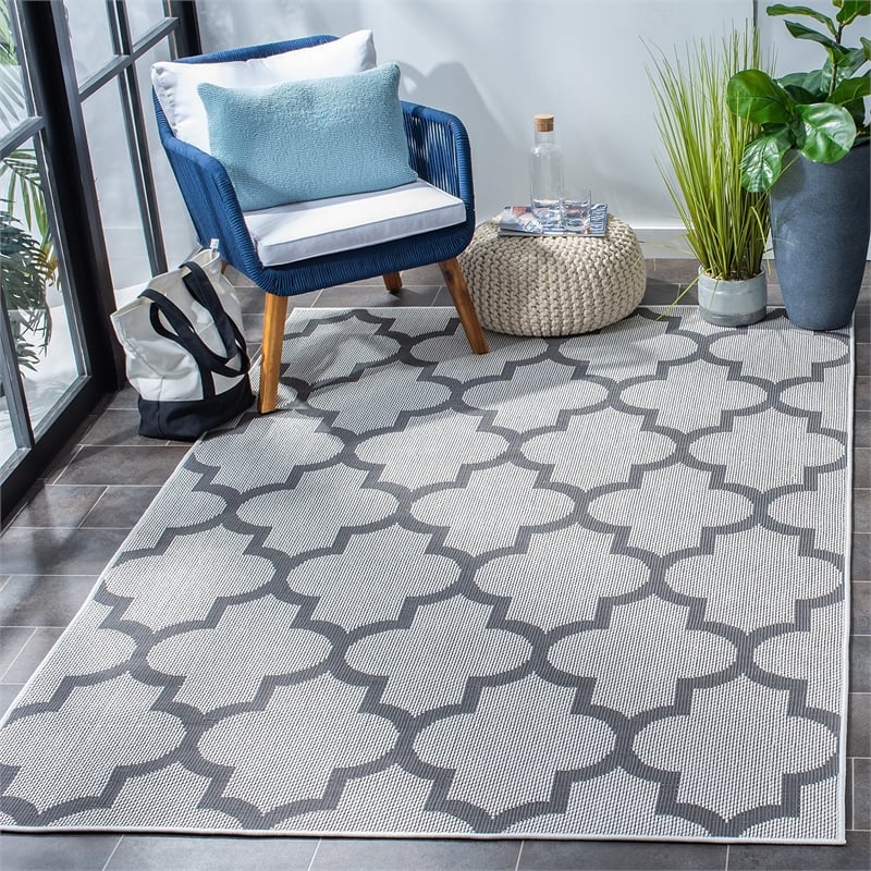 Safavieh Bermuda 8' x 10' Rug in Ivory and Gray