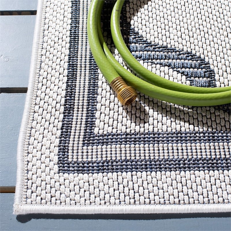 Safavieh Bermuda 8' x 10' Rug in Ivory and Charcoal