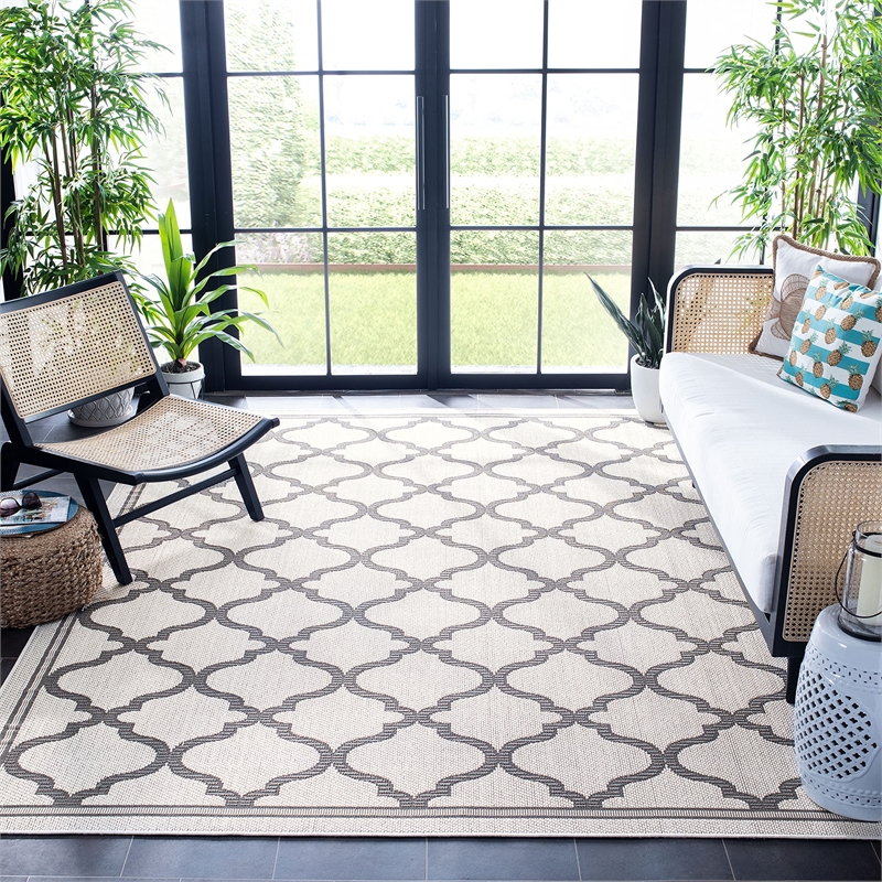 Safavieh Bermuda 8' x 10' Rug in Ivory and Gray