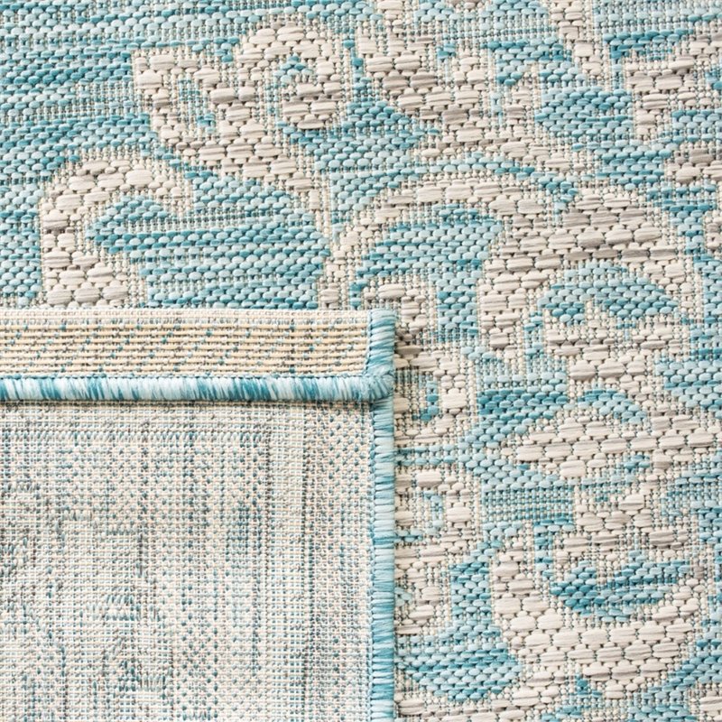 Safavieh Courtyard 2'3