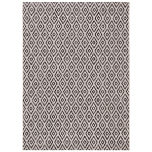 Safavieh Courtyard 4' x 5'7&quot Rug in Beige and Black