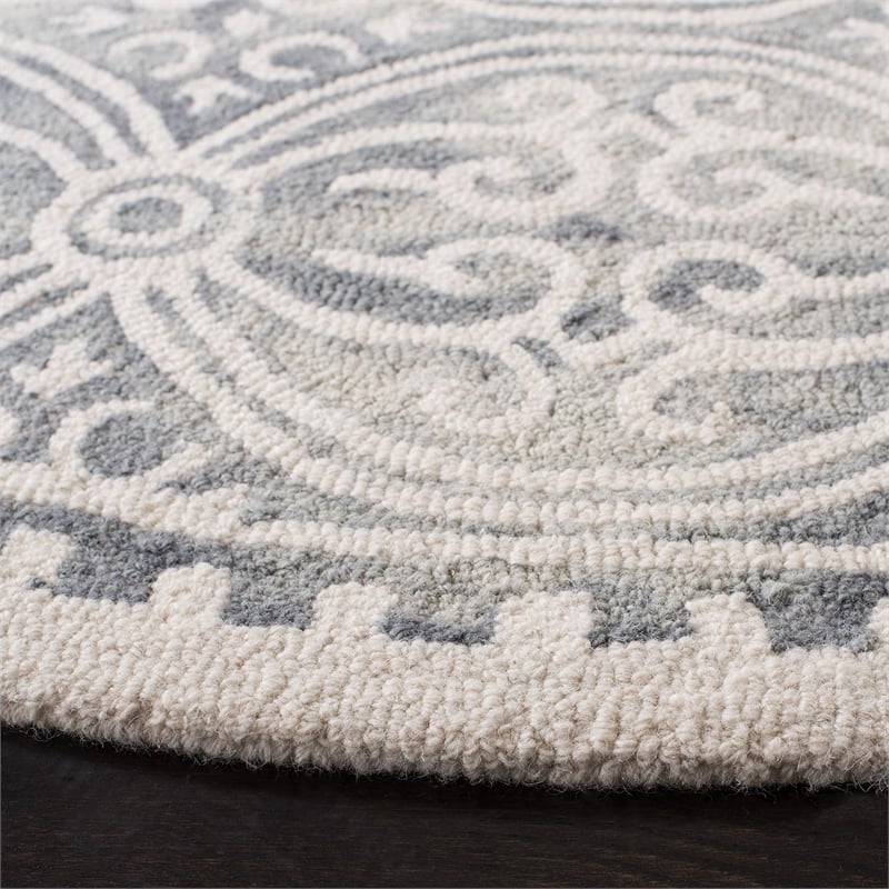 Safavieh Dip Dye 7' Square Hand Tufted Wool Rug in Silver and Ivory