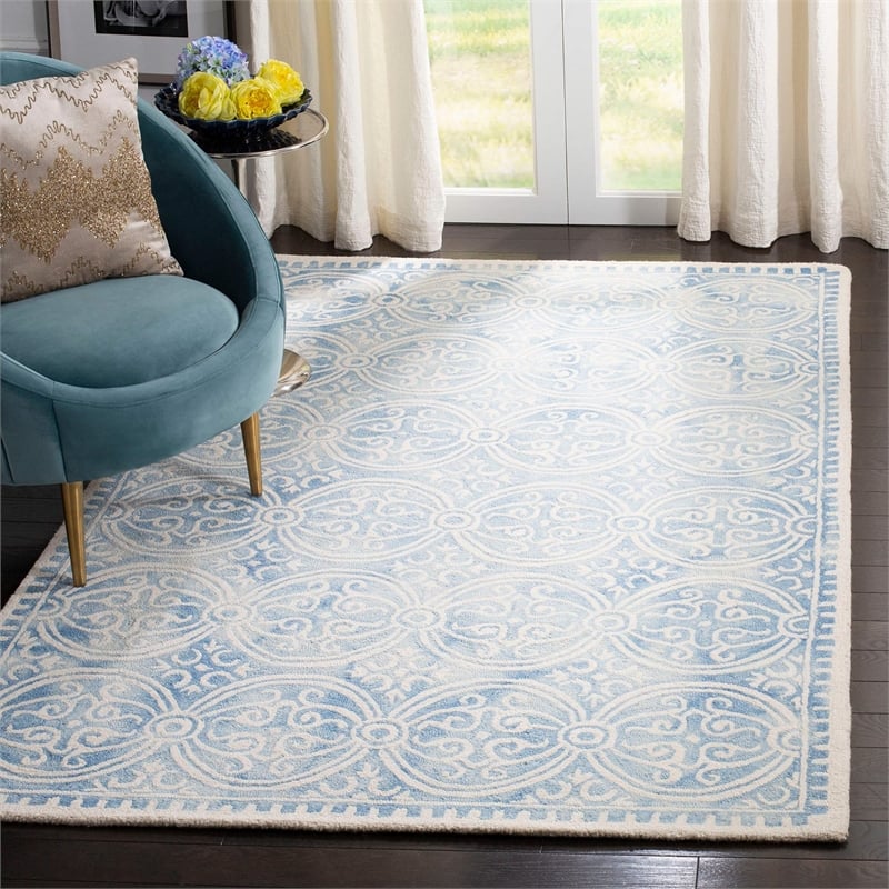 Safavieh Dip Dye 3' x 5' Hand Tufted Wool Rug in Green and Ivory