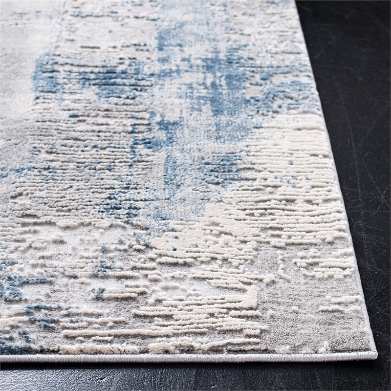 Safavieh Invista 4' x 6' Rug in Gray and Ivory