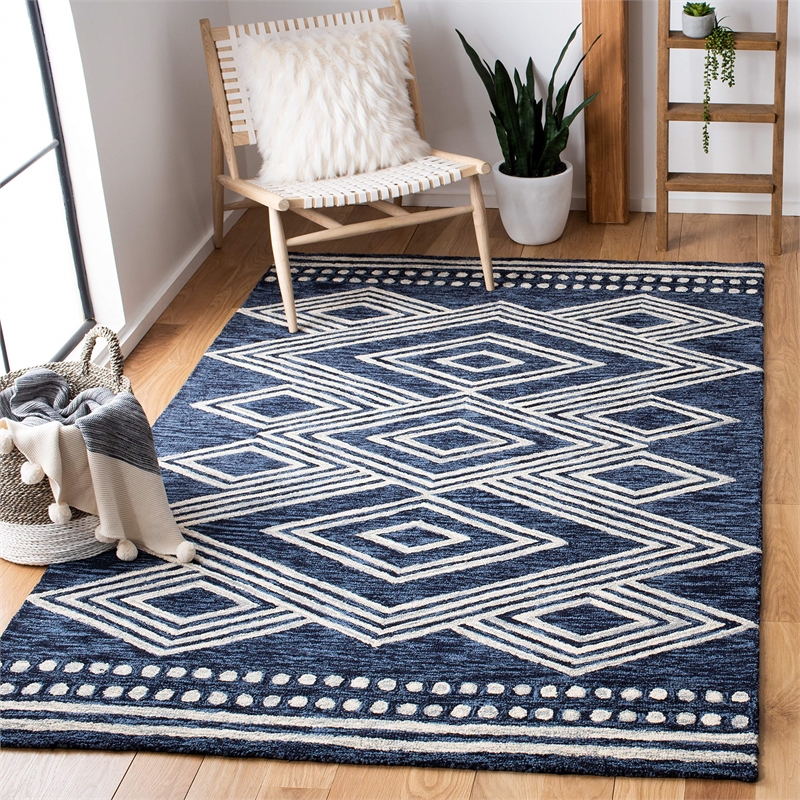Safavieh Micro-Loop 8' x 10' Hand Tufted Wool Rug in Navy and Ivory
