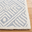 Safavieh Micro-Loop 8' x 10' Hand Tufted Wool Rug in Gray and Ivory