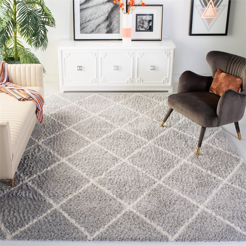 Safavieh Parma 9' x 12' Shag Rug in Gray and Cream