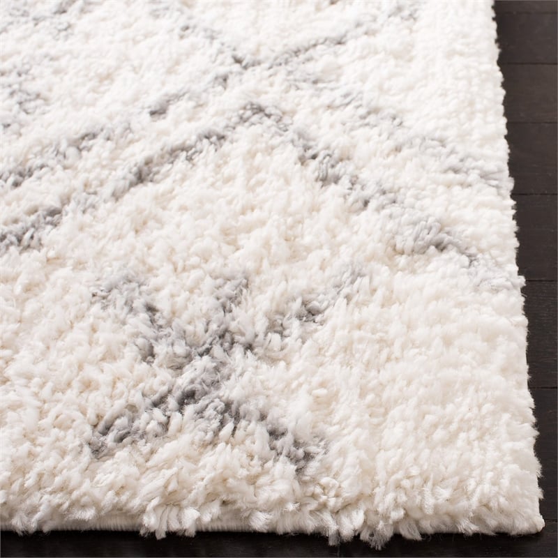 Safavieh Parma 9' x 12' Shag Rug in Cream and Gray