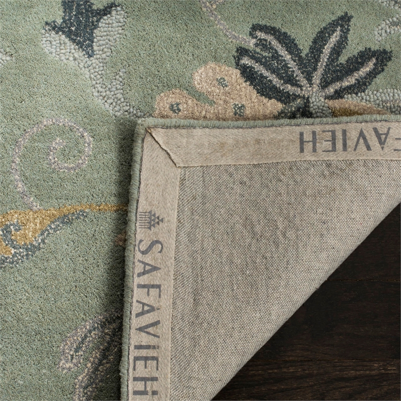 Safavieh Jardin 5' X 8' Hand Tufted Multicolored Wool Rug in Light Green