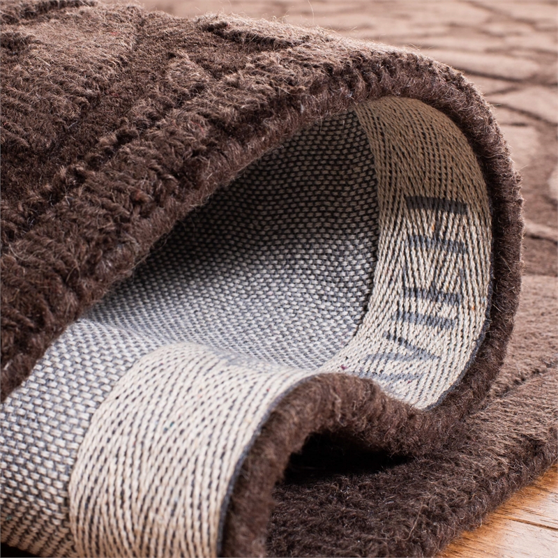 Safavieh Impressions 4' x 6' Hand Loomed Wool Rug in Brown