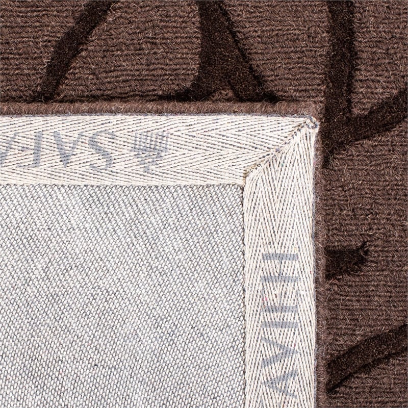 Safavieh Impressions 4' x 6' Hand Loomed Wool Rug in Brown
