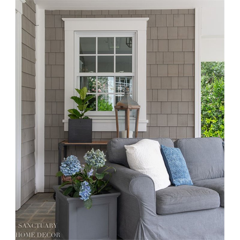 Safavieh Larlen Concrete Ficonstone Outdoor Planter in Black