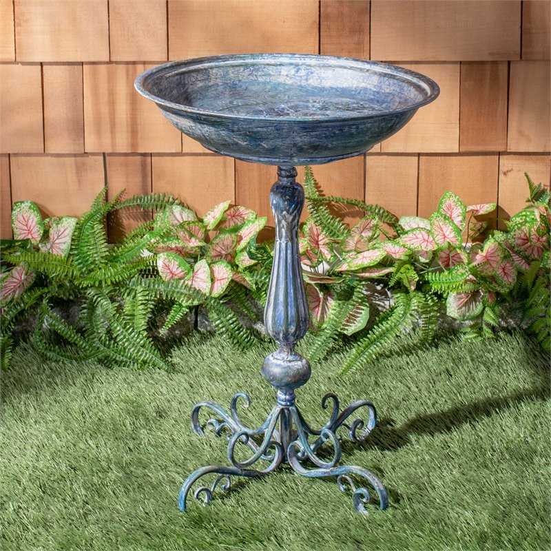 Safavieh Orian Metal/Iron Outdoor/Garden Bird Bath in Mossy Blue