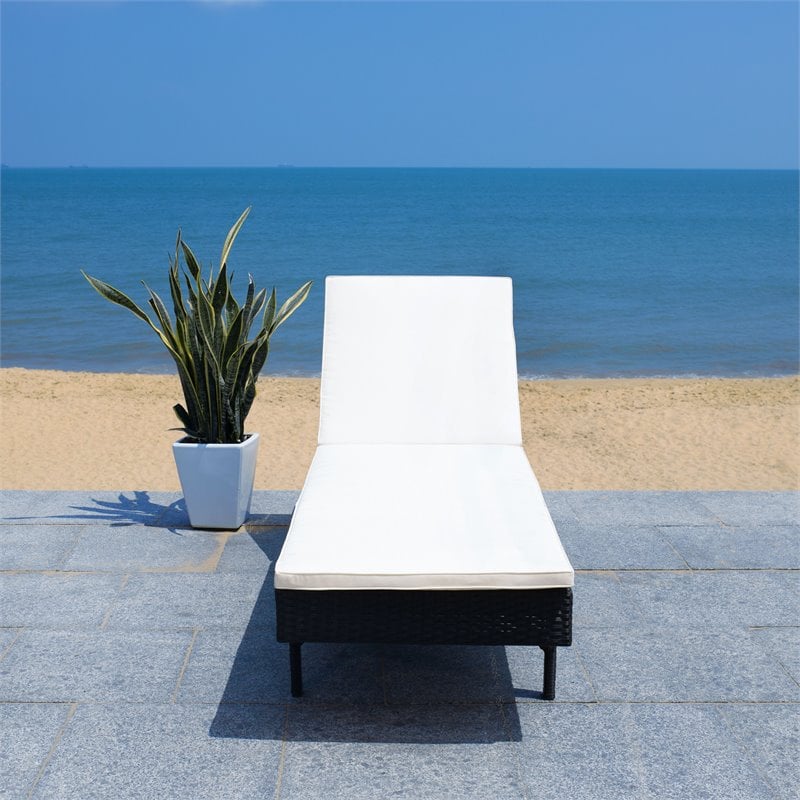 Safavieh Cam Polyester/Wicker/Steel Frame Outdoor Sun Lounger in Black and Beige
