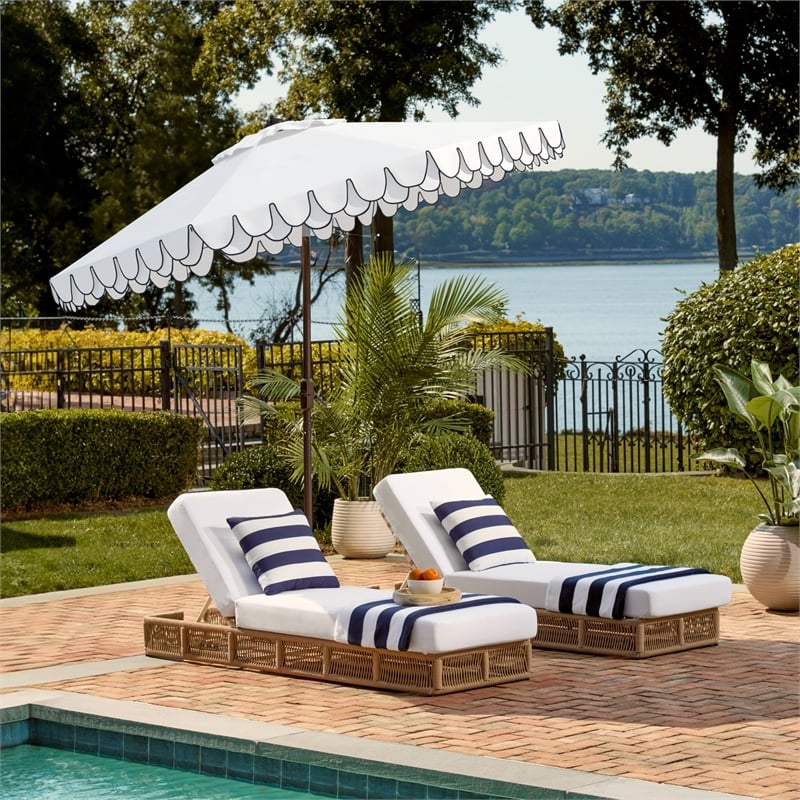 Safavieh Elegant Valance Auto Tilt Metal Auto Tilt Umbrella in White and Navy