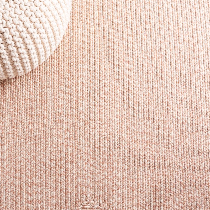 Safavieh Braided 5' X 5' Round Hand Woven Rug in Beige/ Ivory