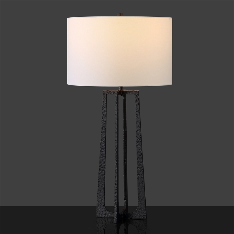 Safavieh Pollyanna Iron Base  Lighting in Black / White