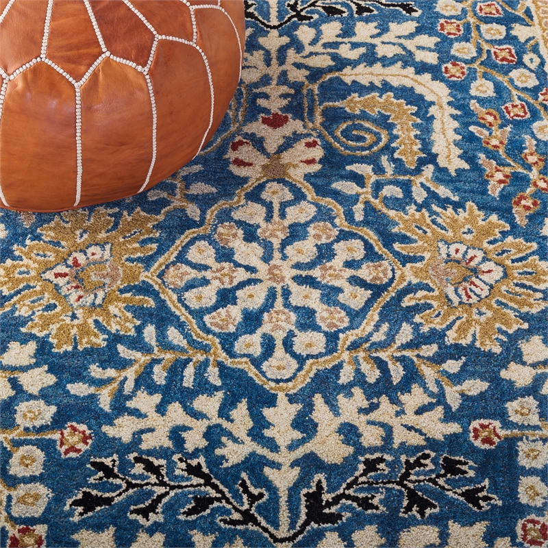 Safavieh Antiquity 2'-3