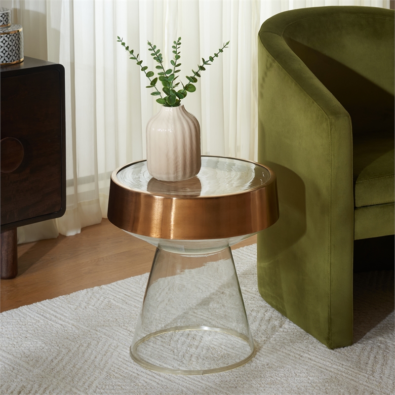 Safavieh Szabo Round Iron and Glass Accent Table in Gold / Clear