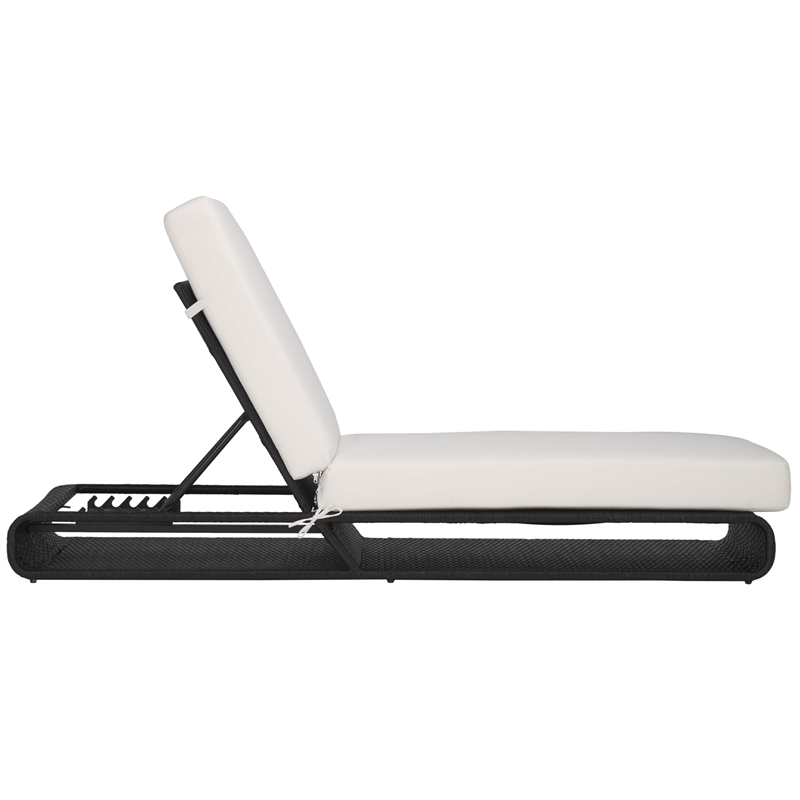 Safavieh Vale Steel and Polyester Lounger in Black / White