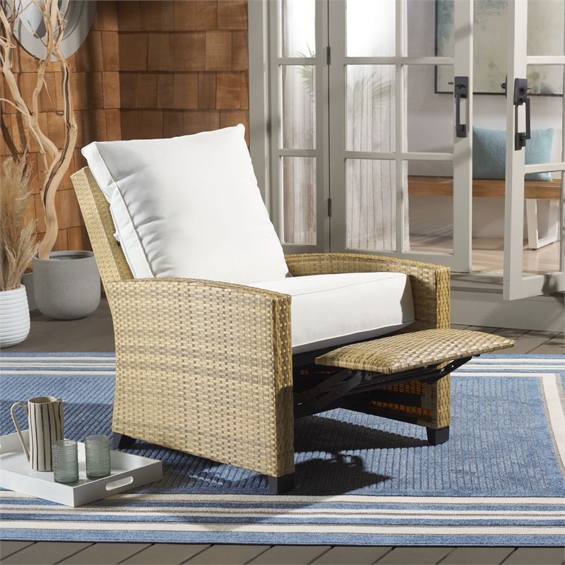 Safavieh Landon Aluminum and Polyester Recliner Chair in Natural / White