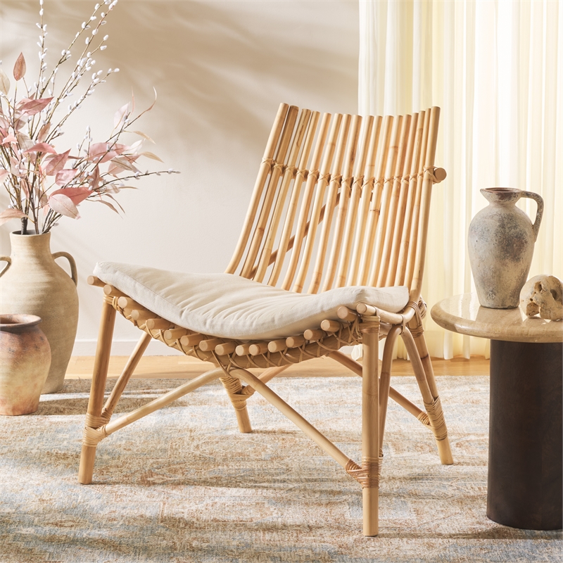 Safavieh Eisley Rattan Accent Chair with Cotton Cushion in White / Natural