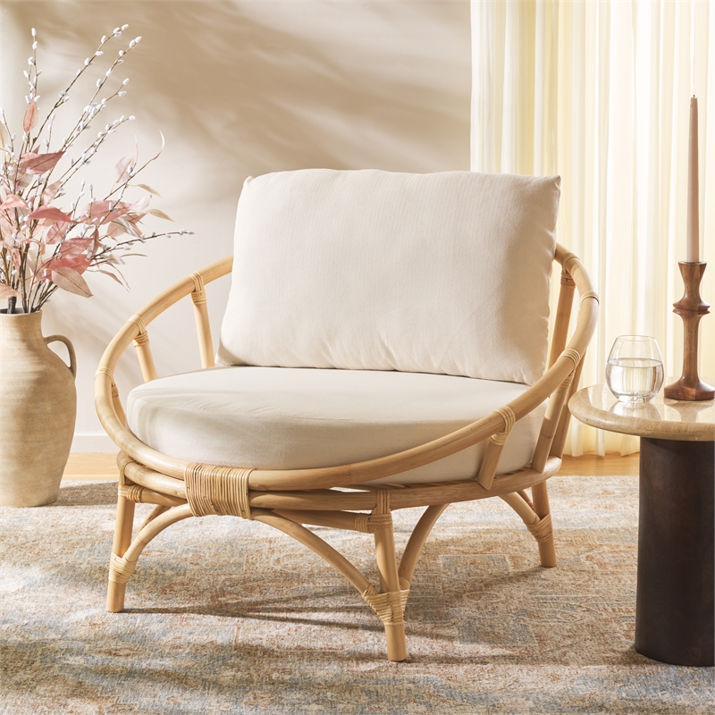 Safavieh Gwyneth Rattan Accent Chair with Cotton Cushion in White / Natural