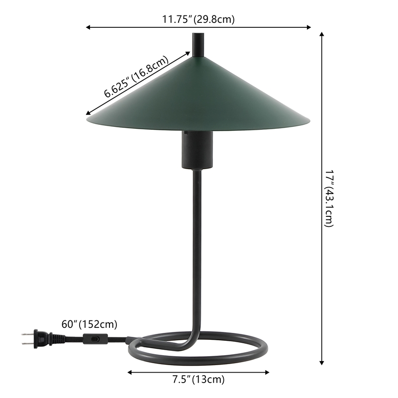 Safavieh Khlo Iron Table Lamp in Green / Black