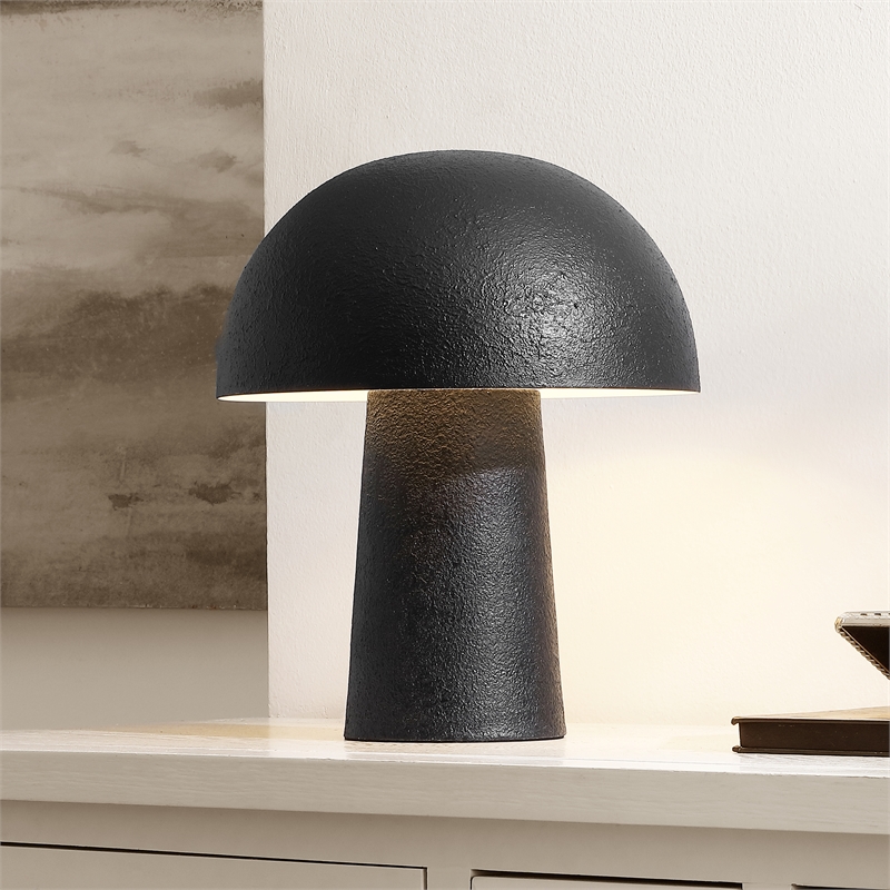 Safavieh Kieza Metal Table Lamp in Black