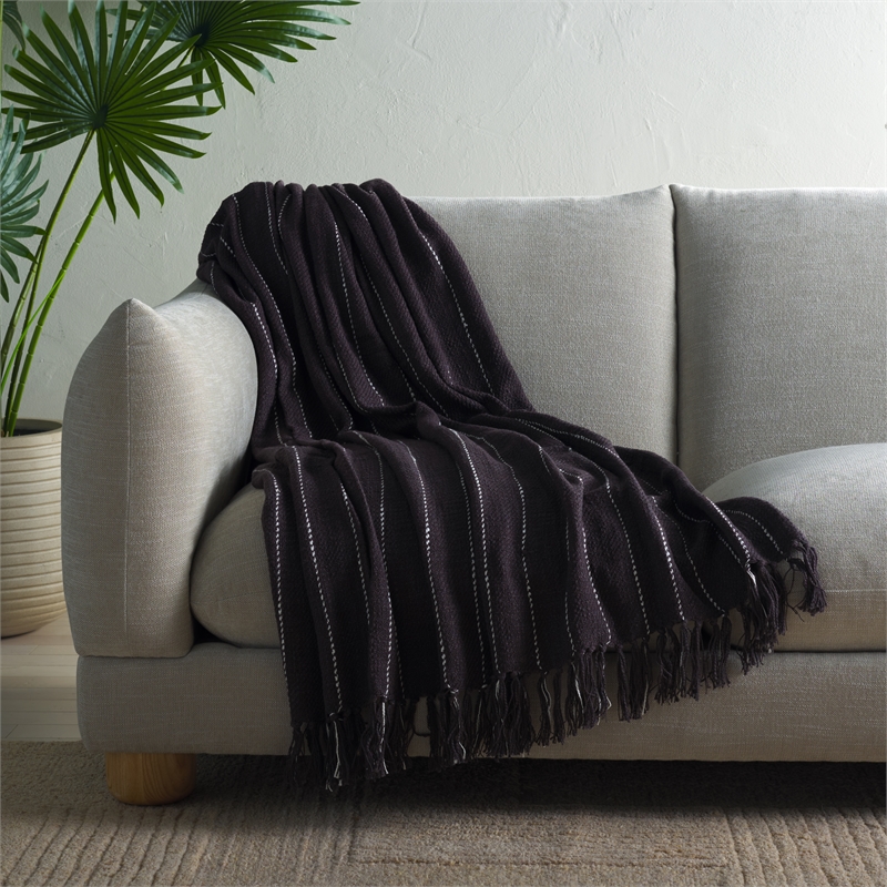 Safavieh Sloane Cotton Throw in Gray / White