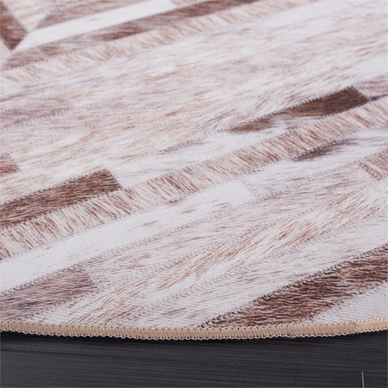 Safavieh Faux Hide 8'-0