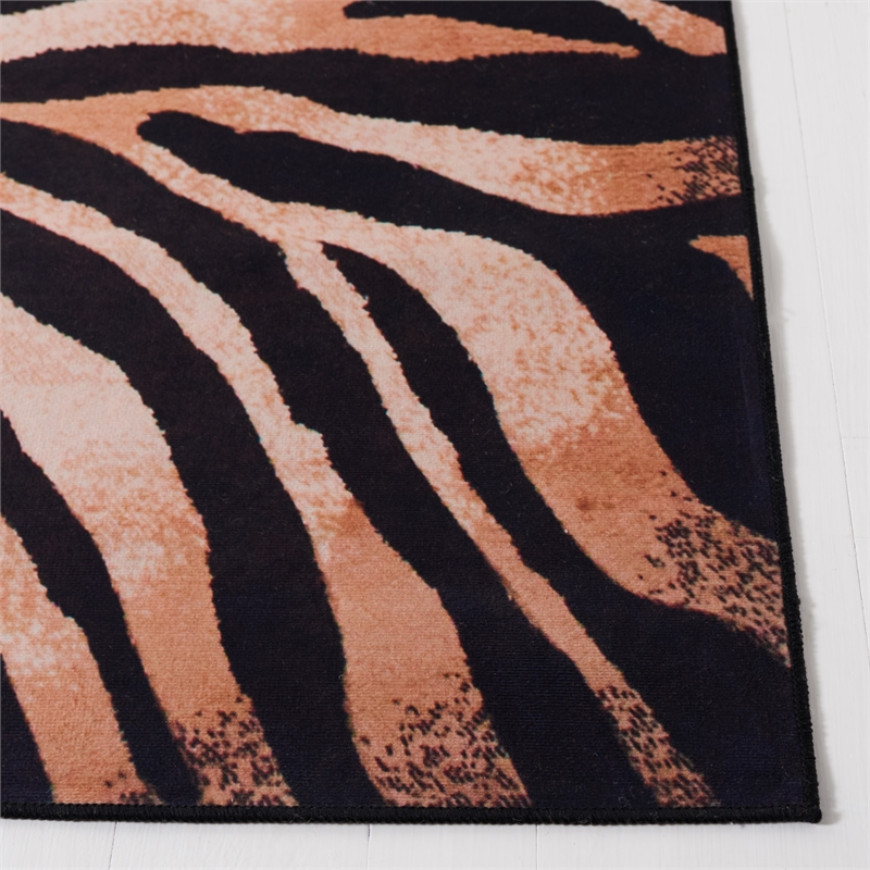 Safavieh Faux Hide 2'-3