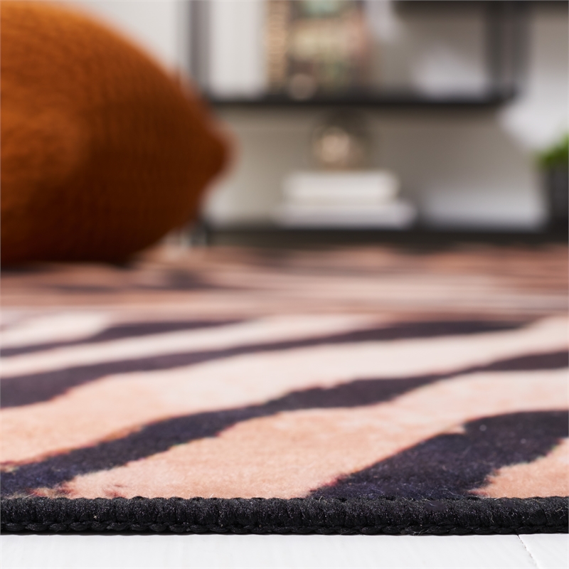 Safavieh Faux Hide 2'-3