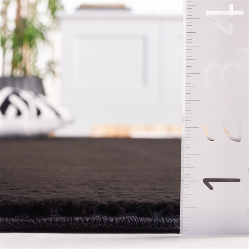 Safavieh Faux Rabbit Fur 5'-0