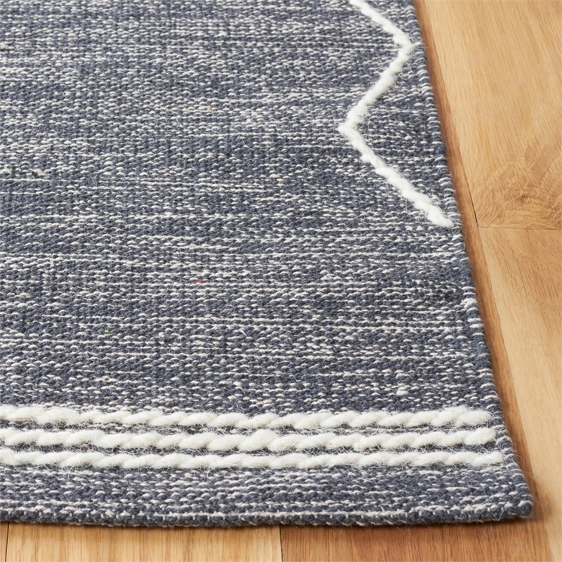 Safavieh Kilim 4'-0