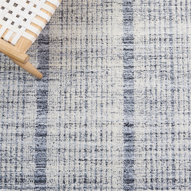 Safavieh Metro 8'-0