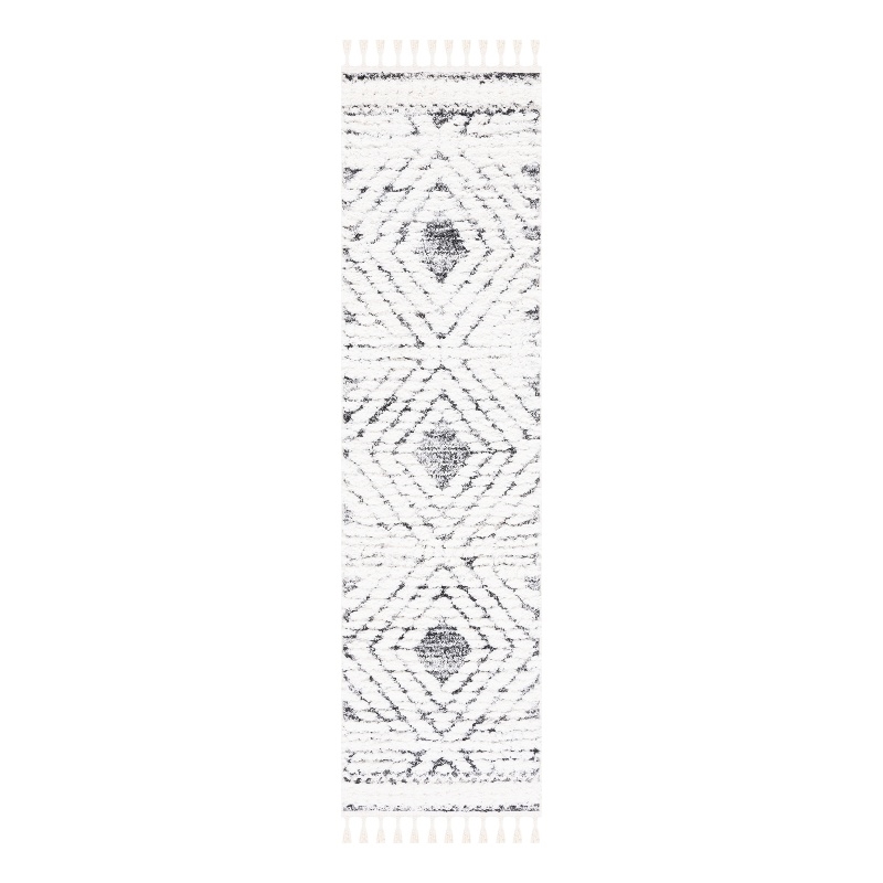 Safavieh Moroccan Tassel Shag 2'-3