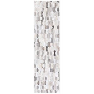 Safavieh Studio Leather 2'-3&quot x 9'-0&quot  Flat Weave Rug in Ivory / Gray