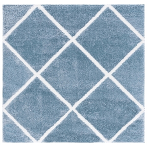 Safavieh Tahoe Shag 6'-7&quot x 6'-7&quot Jute Power Loomed Rug in Blue / White