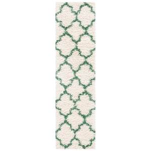 Safavieh Venus Shag 500 2'-2&quot x 8'-0&quot Polypropylene Power LoomedRuginIvory/Green