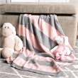 Safavieh Bubble Cotton Throw in Gray / Pink
