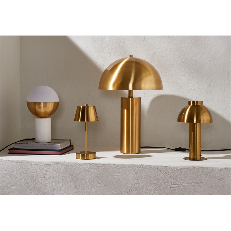 Safavieh Niara Iron Rechargeable Led Table in Brass