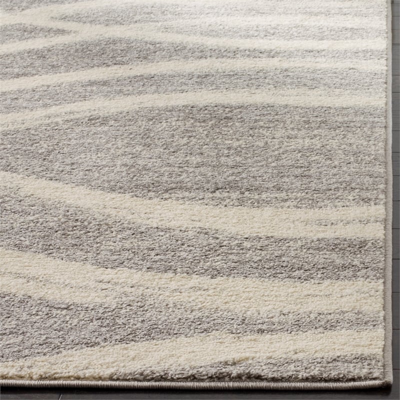 Safavieh Adirondack 2'-6