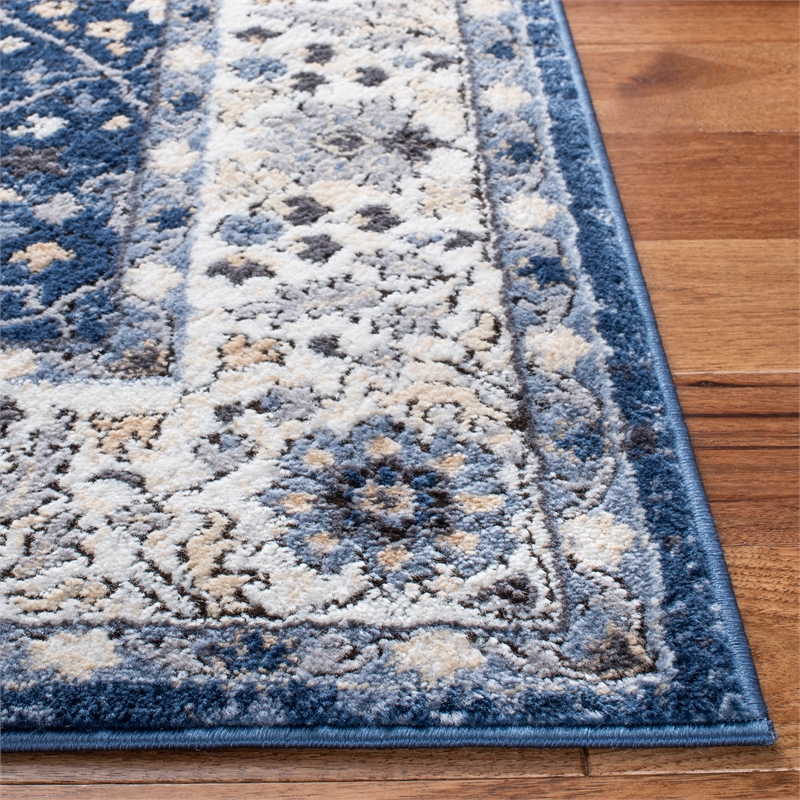 Safavieh Amelia 700 2'-2