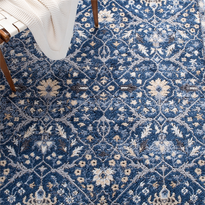 Safavieh Amelia 700 2'-2