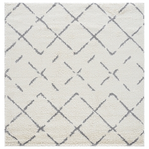 Safavieh Arizona Shag 6'-7&quot x 6'-7&quot Polypropylene Power Loomed Rug in Ivory/Gray