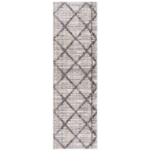 Safavieh Everett Shag 2'-3&quot x 8'-0&quot Polypropylene Power Loomed Rug in Ivory/Gray