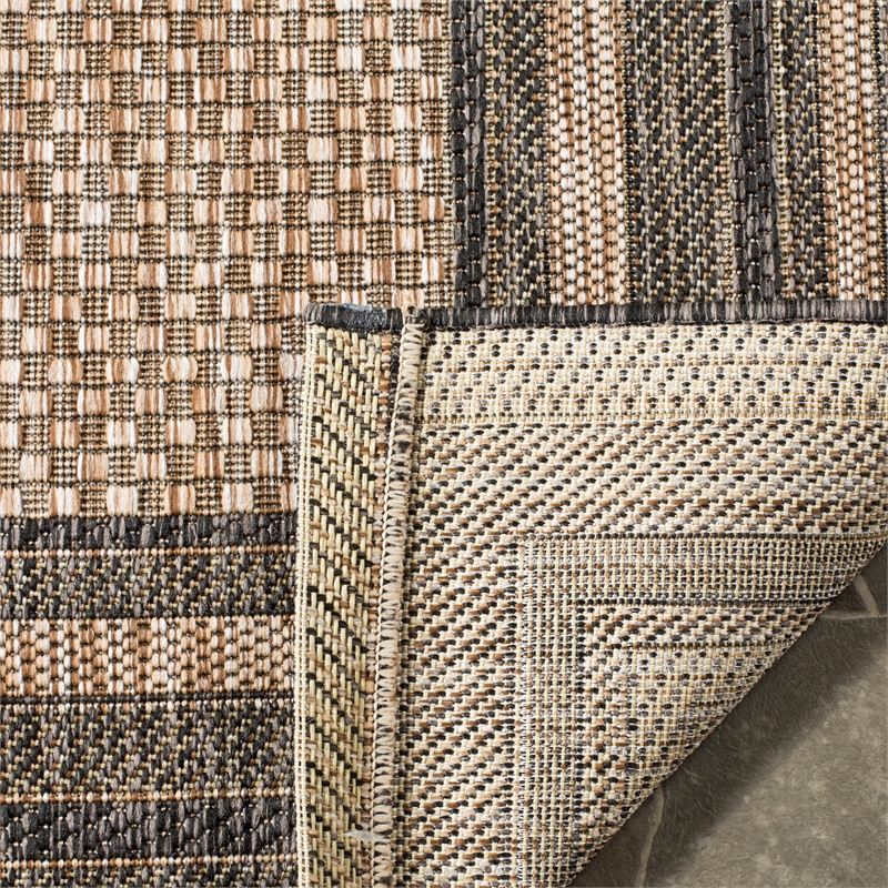 Safavieh Courtyard 11'-0