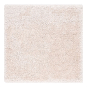 Safavieh Luxe Shag 4'-0&quot x 4'-0&quot Polyester Hand Tufted Rug in Cream