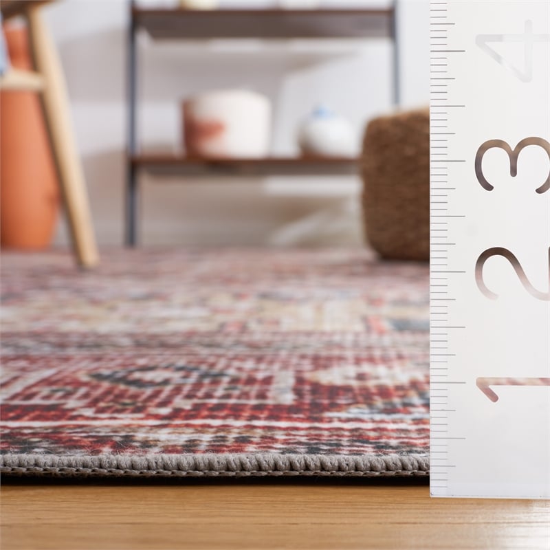 Safavieh Tucson 2'-6